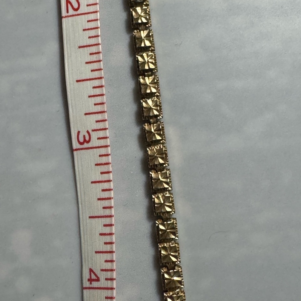 Elegant vintage solid 14k Gold Bracelet